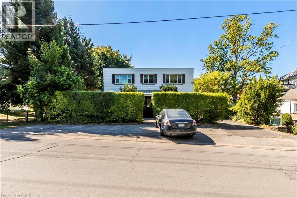 13 Mcmaster Avenue, Welland, Ontario  L3B 3S6 - Photo 8 - 40787457