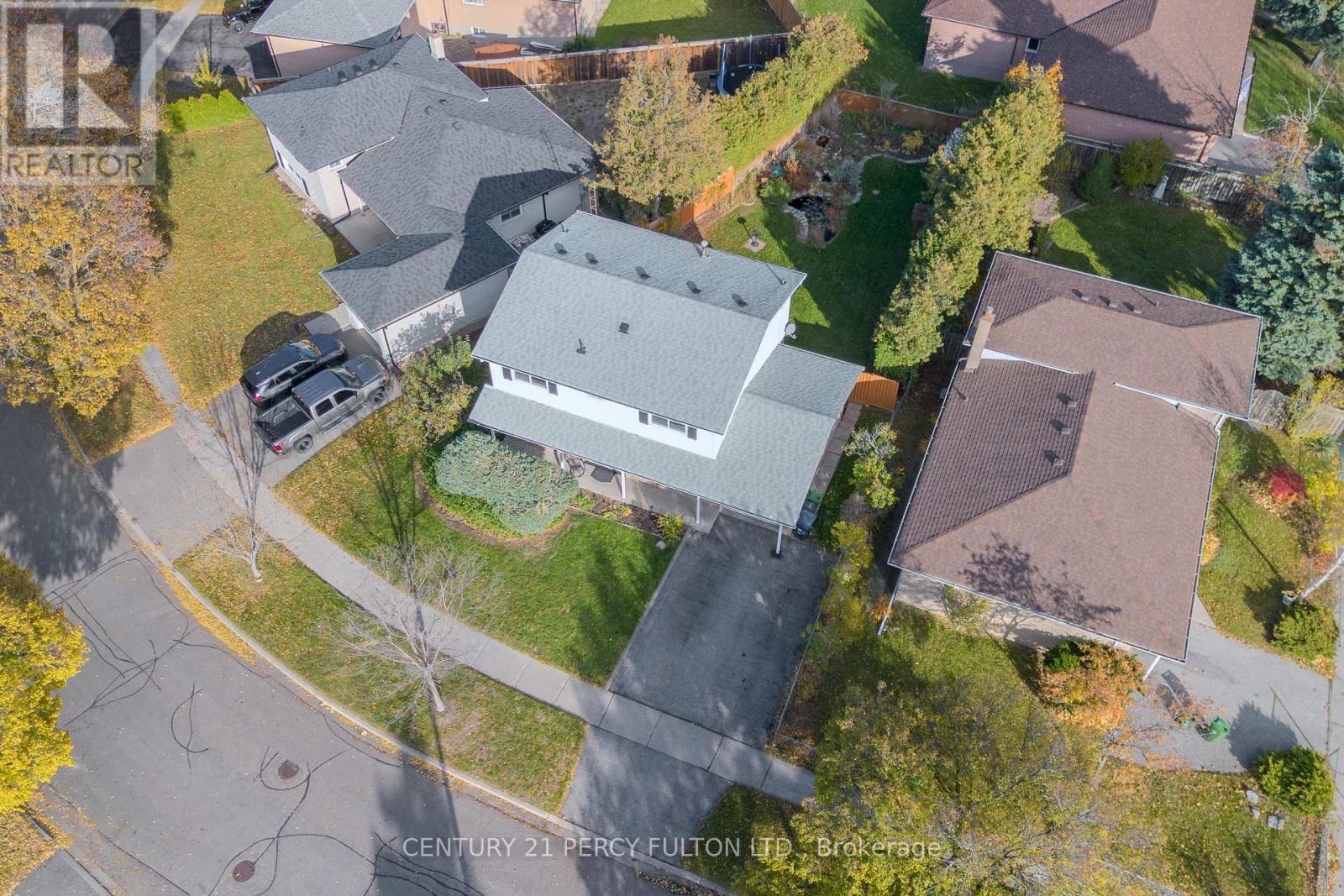 3 Griselda Crescent, Toronto, Ontario  M1G 3P5 - Photo 3 - E12537366