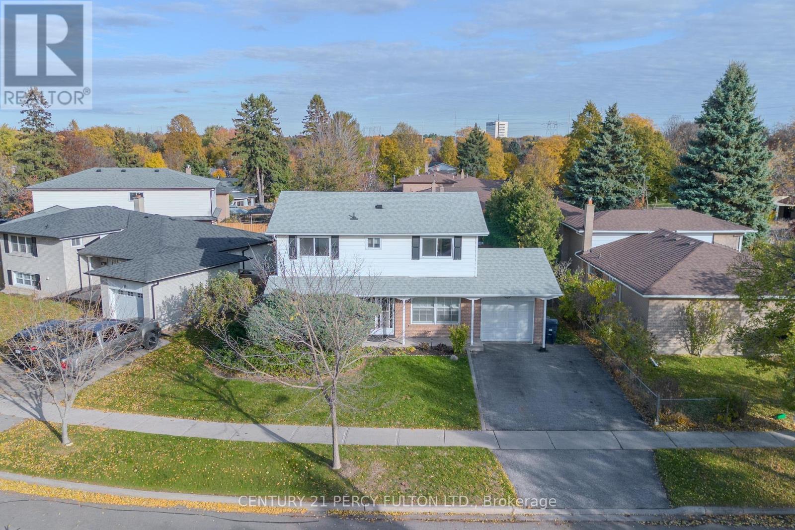 3 Griselda Crescent, Toronto, Ontario  M1G 3P5 - Photo 2 - E12537366