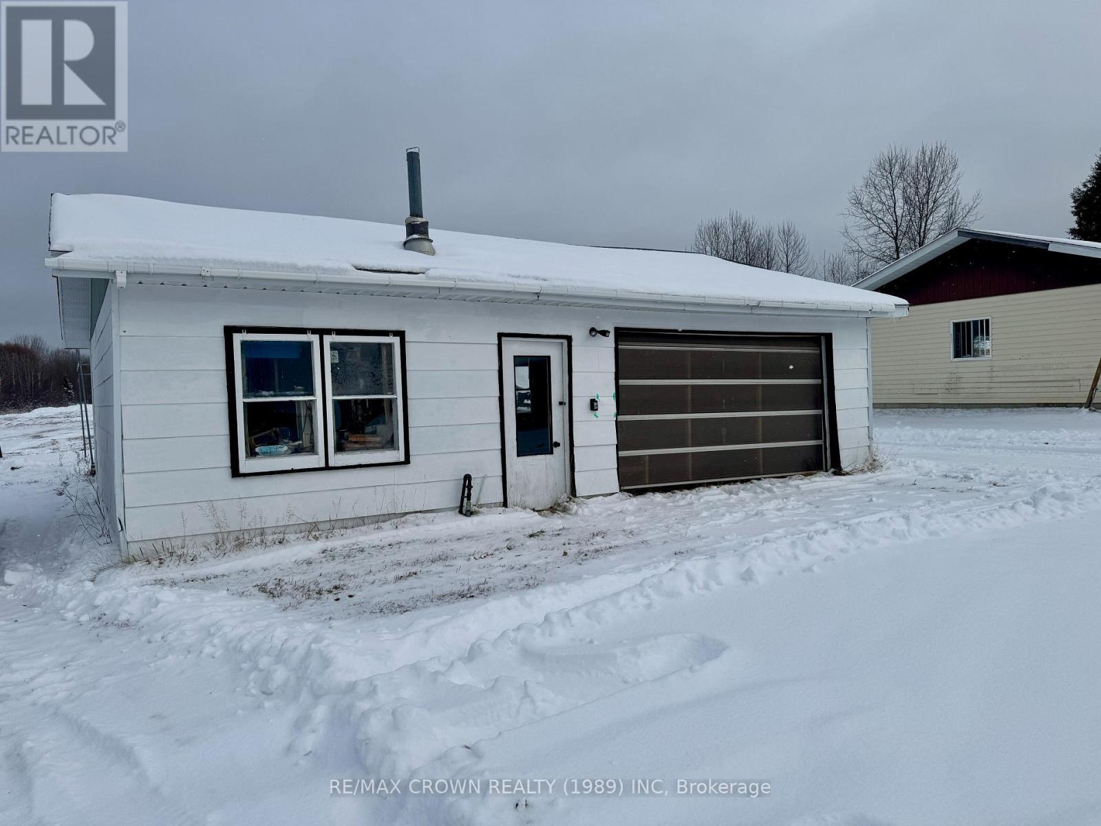 209 Ross Road, Smooth Rock Falls, Ontario  P0L 2B0 - Photo 18 - T12538558