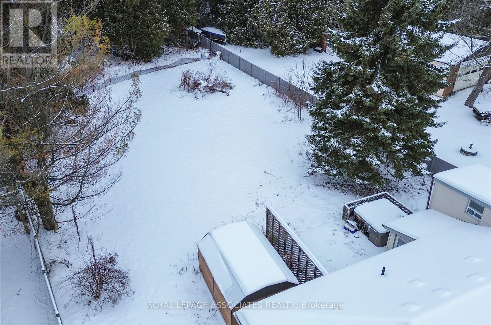 21654 Warden Avenue, East Gwillimbury, Ontario  L0G 1R0 - Photo 24 - N12538242