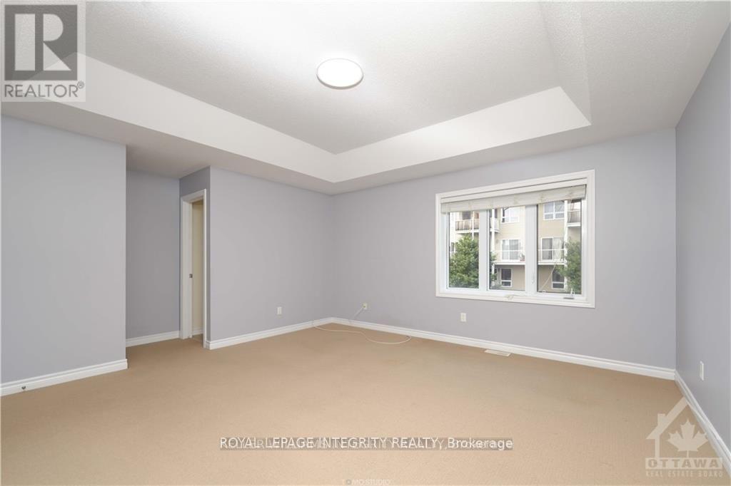 432 Temiskaming Crescent, Ottawa, Ontario  K2J 0V5 - Photo 12 - X12538386