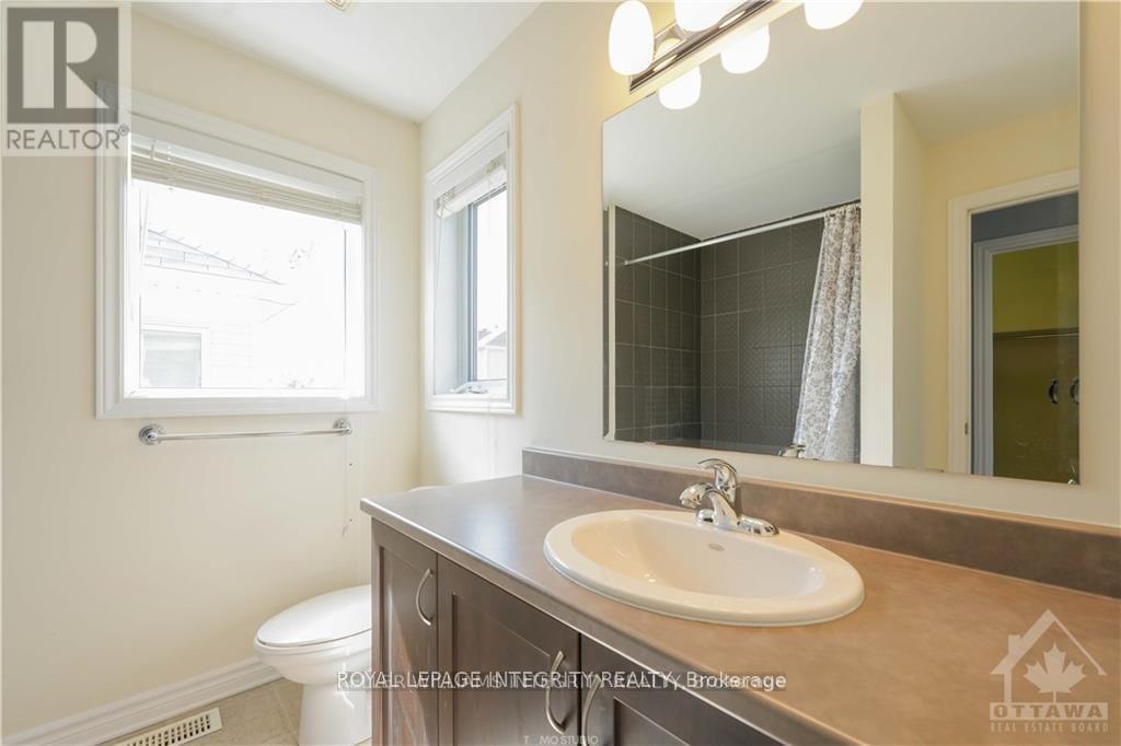 432 Temiskaming Crescent, Ottawa, Ontario  K2J 0V5 - Photo 17 - X12538386