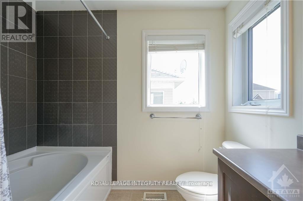 432 Temiskaming Crescent, Ottawa, Ontario  K2J 0V5 - Photo 18 - X12538386