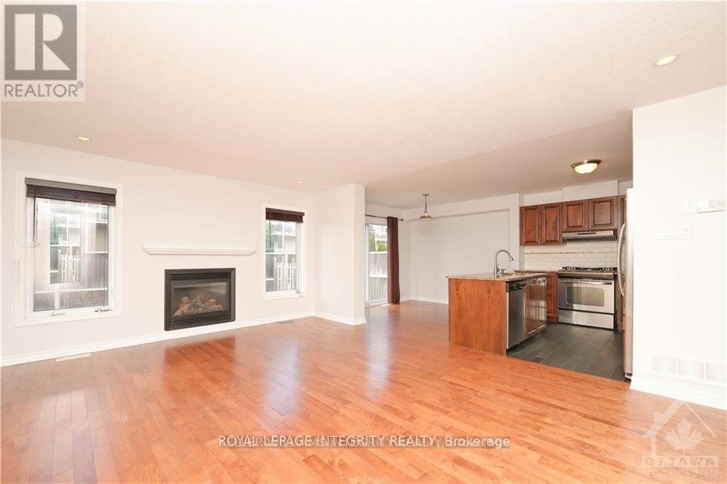 432 Temiskaming Crescent, Ottawa, Ontario  K2J 0V5 - Photo 8 - X12538386