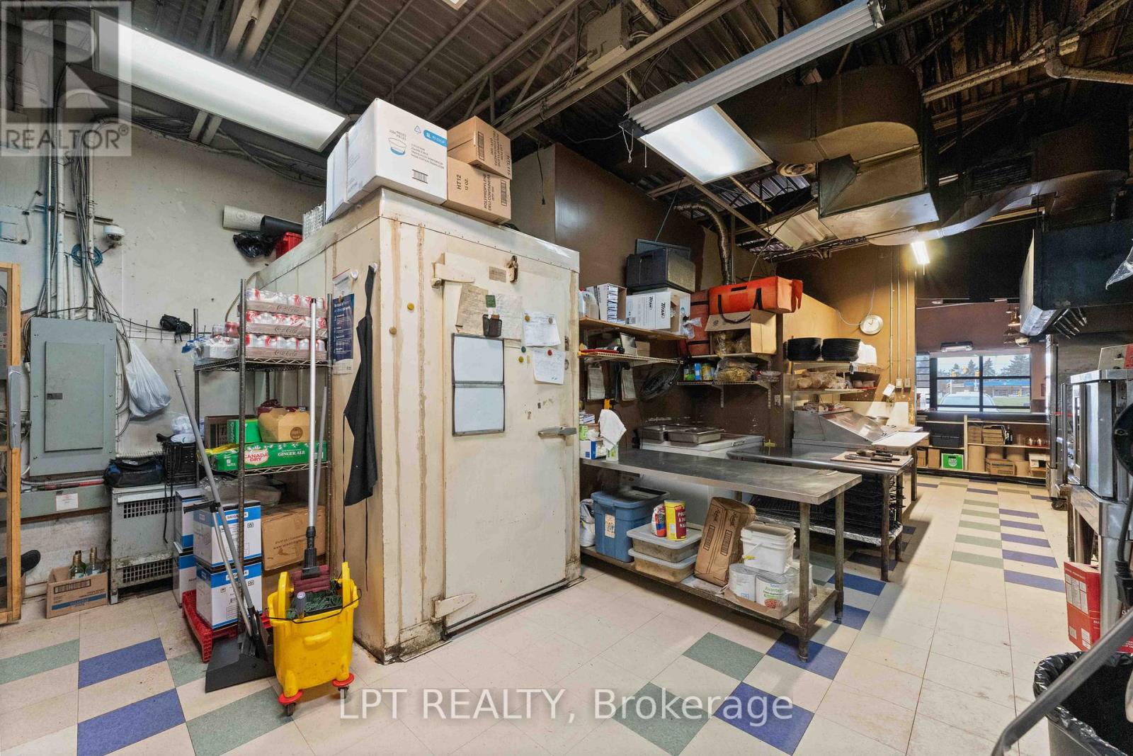 701 Eagleson Road, Ottawa, Ontario  K2M 2G1 - Photo 18 - X12538548