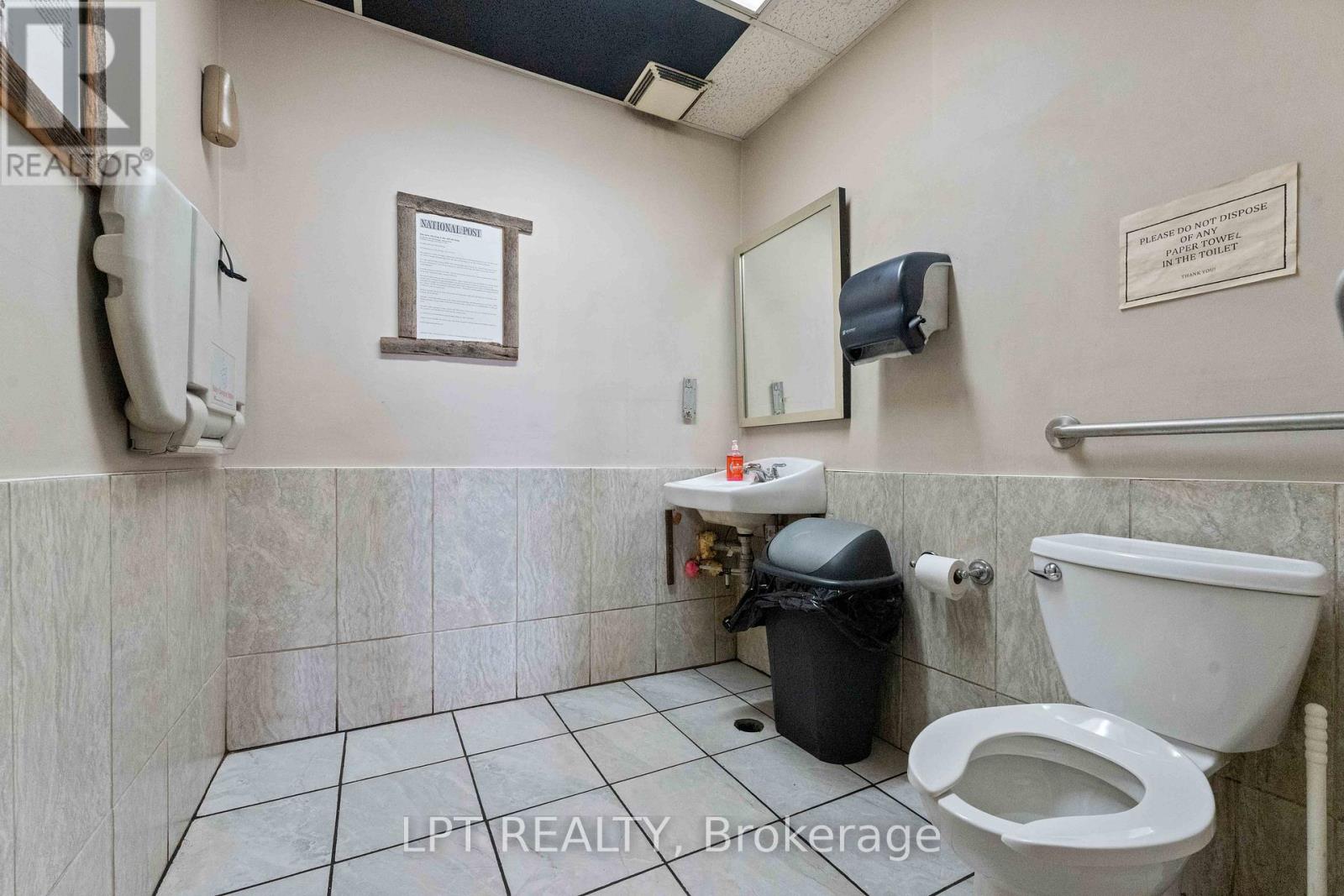 701 Eagleson Road, Ottawa, Ontario  K2M 2G1 - Photo 23 - X12538548