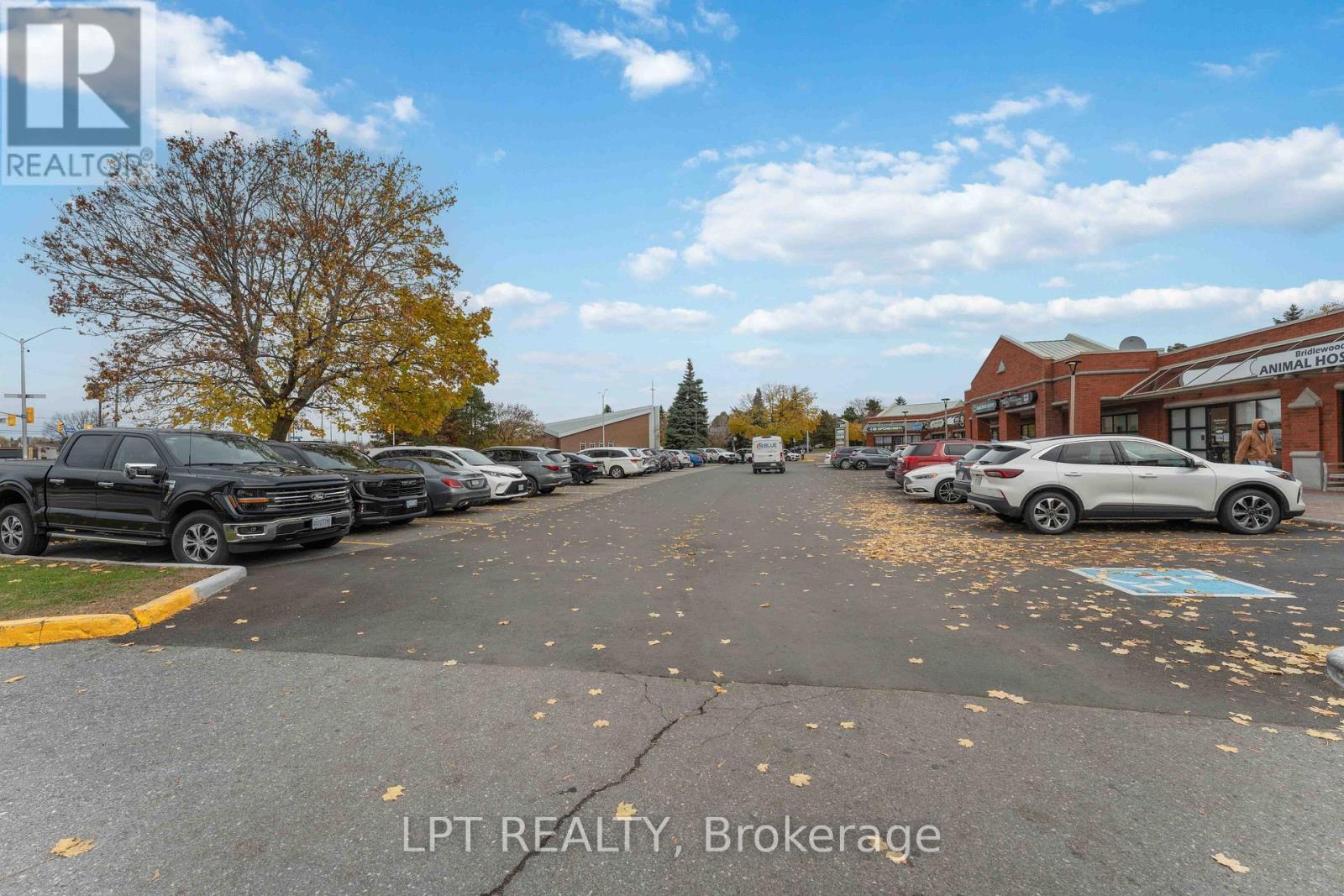 701 Eagleson Road, Ottawa, Ontario  K2M 2G1 - Photo 4 - X12538548