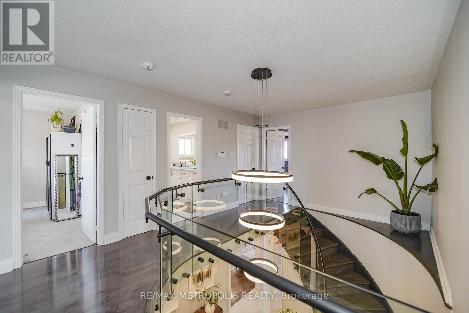 4392 Grassland Crescent, Mississauga, Ontario  L5V 1E2 - Photo 30 - W12536824