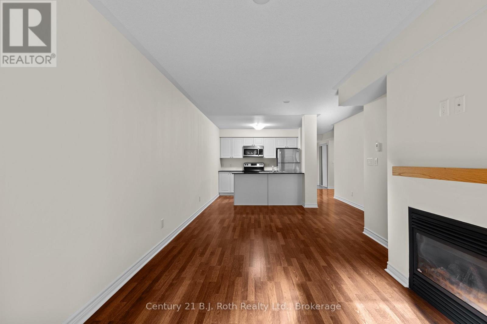 104 - 4 Brandy Lane Drive, Collingwood, Ontario  L9Y 0X4 - Photo 17 - S12455870