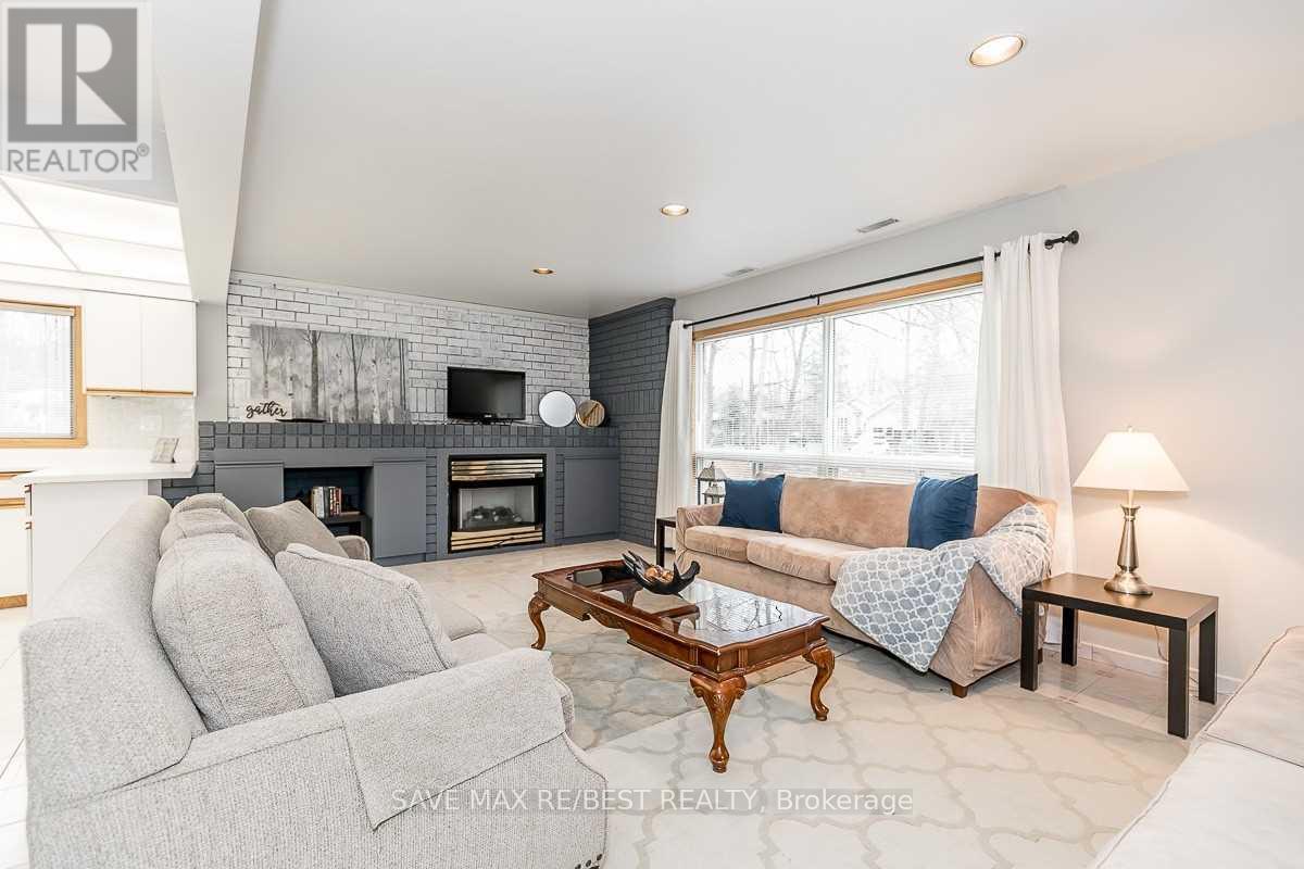 #b - 910 Concession Rd 17 W, Penetanguishene, Ontario  L9M 1R3 - Photo 13 - S12538150