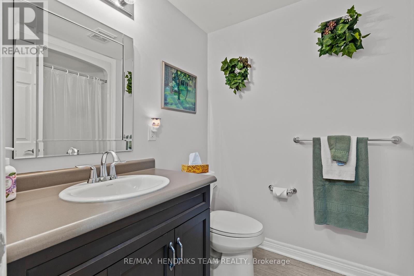 19 - 9440 Eagle Ridge Drive, Niagara Falls, Ontario  L2H 0G3 - Photo 33 - X12538436