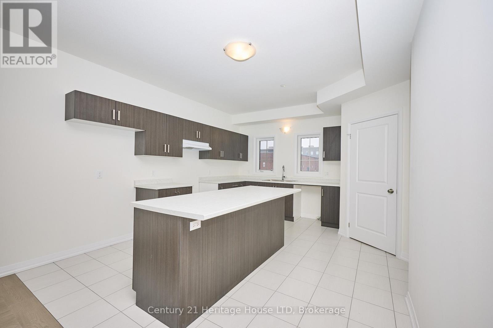 13 - 397 Garrison Road, Fort Erie, Ontario  L2A 1N1 - Photo 34 - X12538514