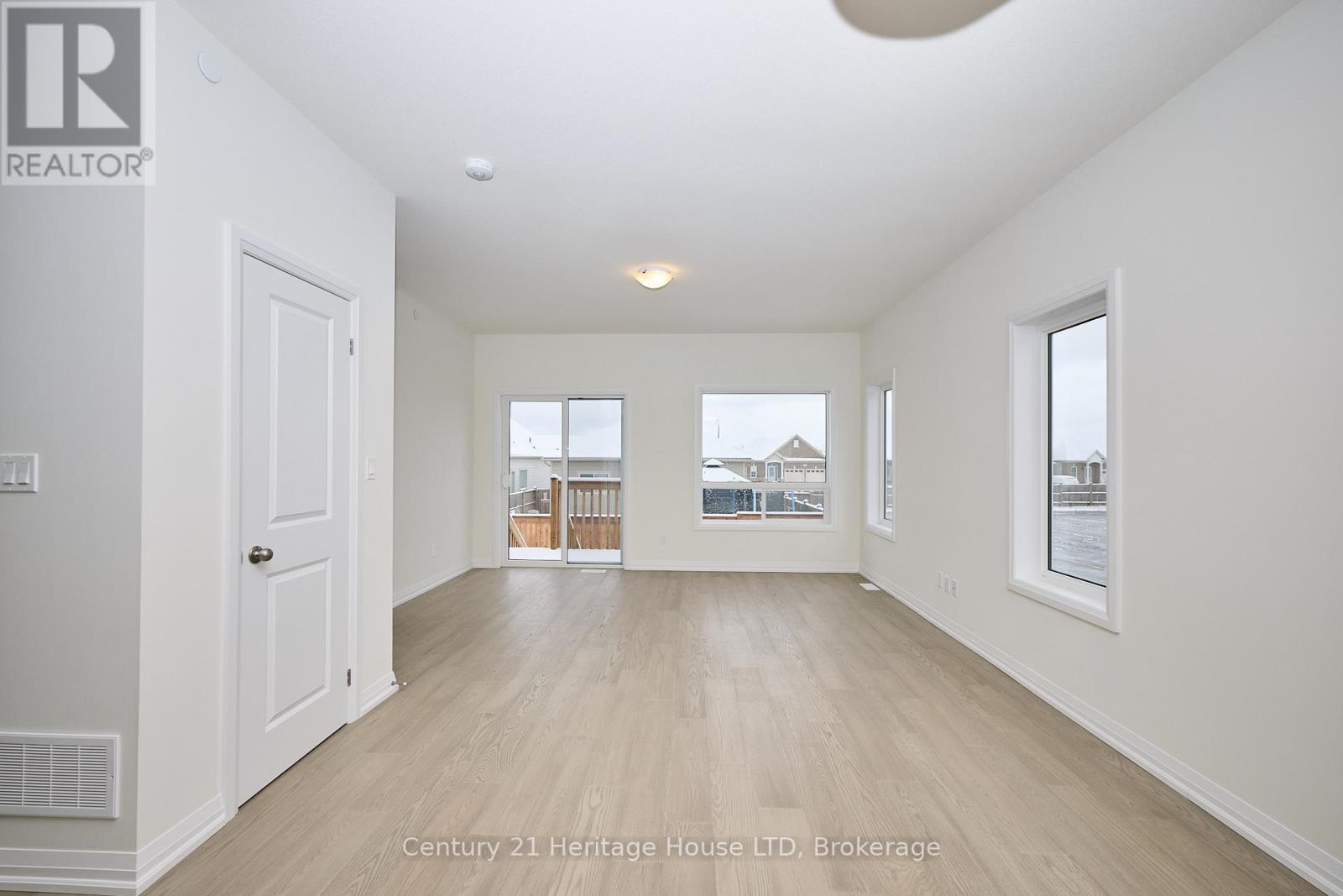 13 - 397 Garrison Road, Fort Erie, Ontario  L2A 1N1 - Photo 38 - X12538514