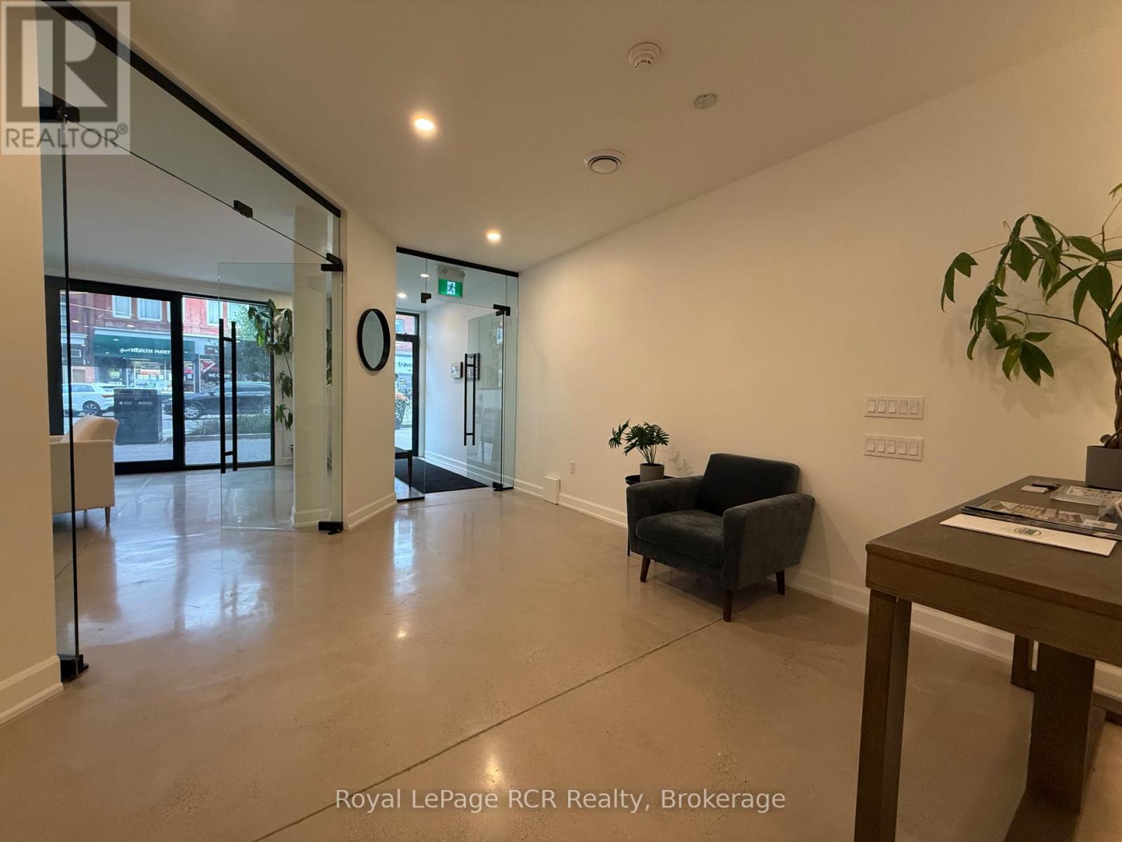 146 Hurontario Street, Collingwood, Ontario  L9Y 2L8 - Photo 3 - S12538562