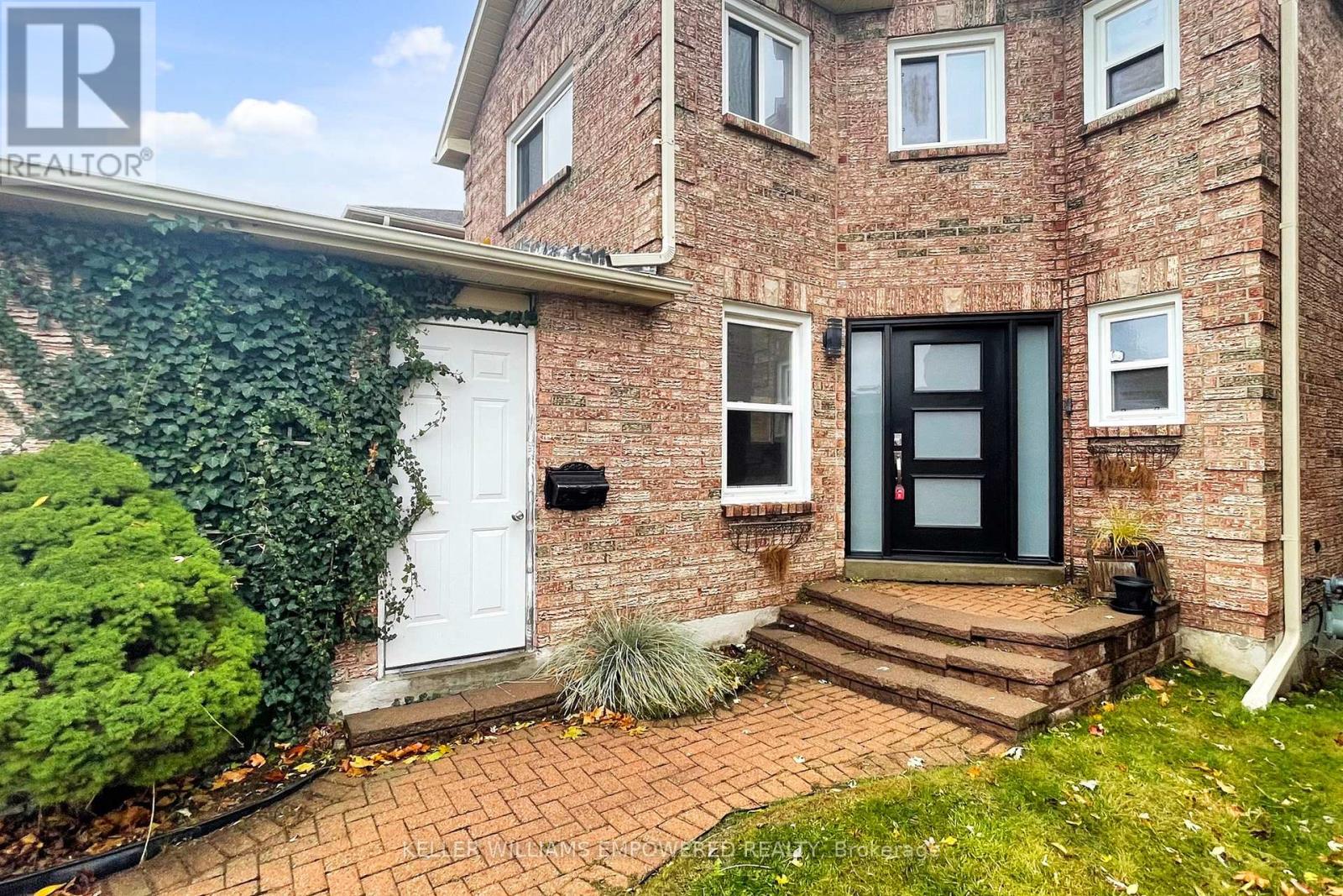 758 Aspen Road, Pickering, Ontario  L1V 3S3 - Photo 4 - E12503980