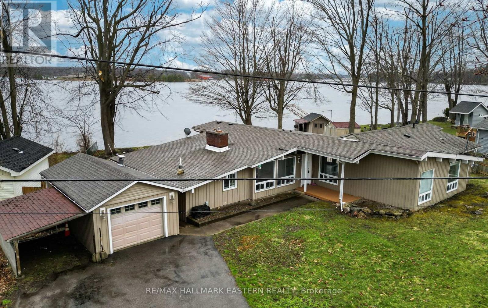 30 Edgewater Drive, Selwyn, Ontario K0L 1T0 - Photo 2 - X12538466