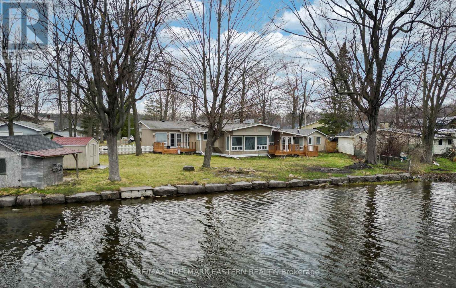 30 Edgewater Drive, Selwyn, Ontario K0L 1T0 - Photo 23 - X12538466
