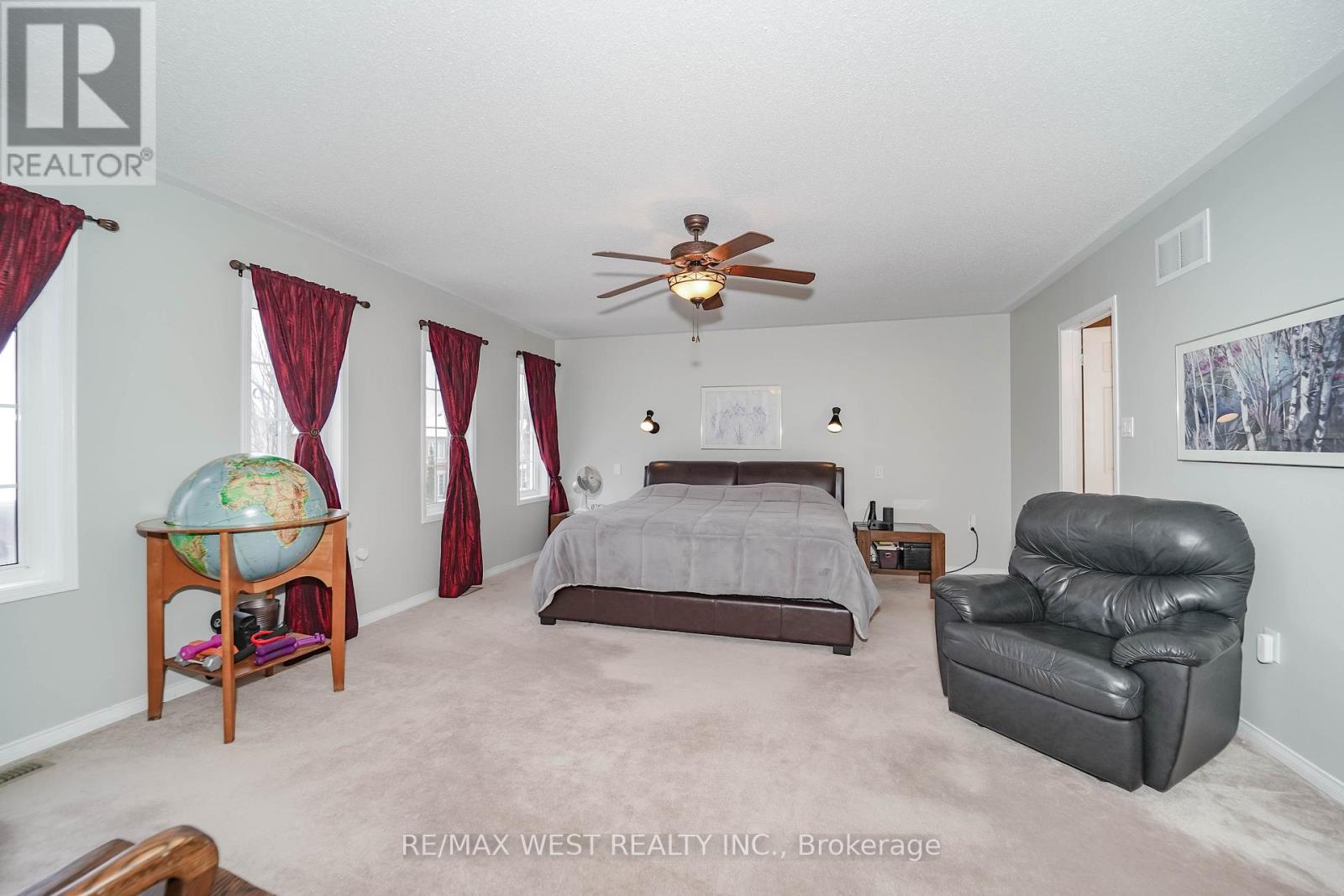 29 O'shea Crescent, Ajax, Ontario  L1T 4W7 - Photo 8 - E12537934