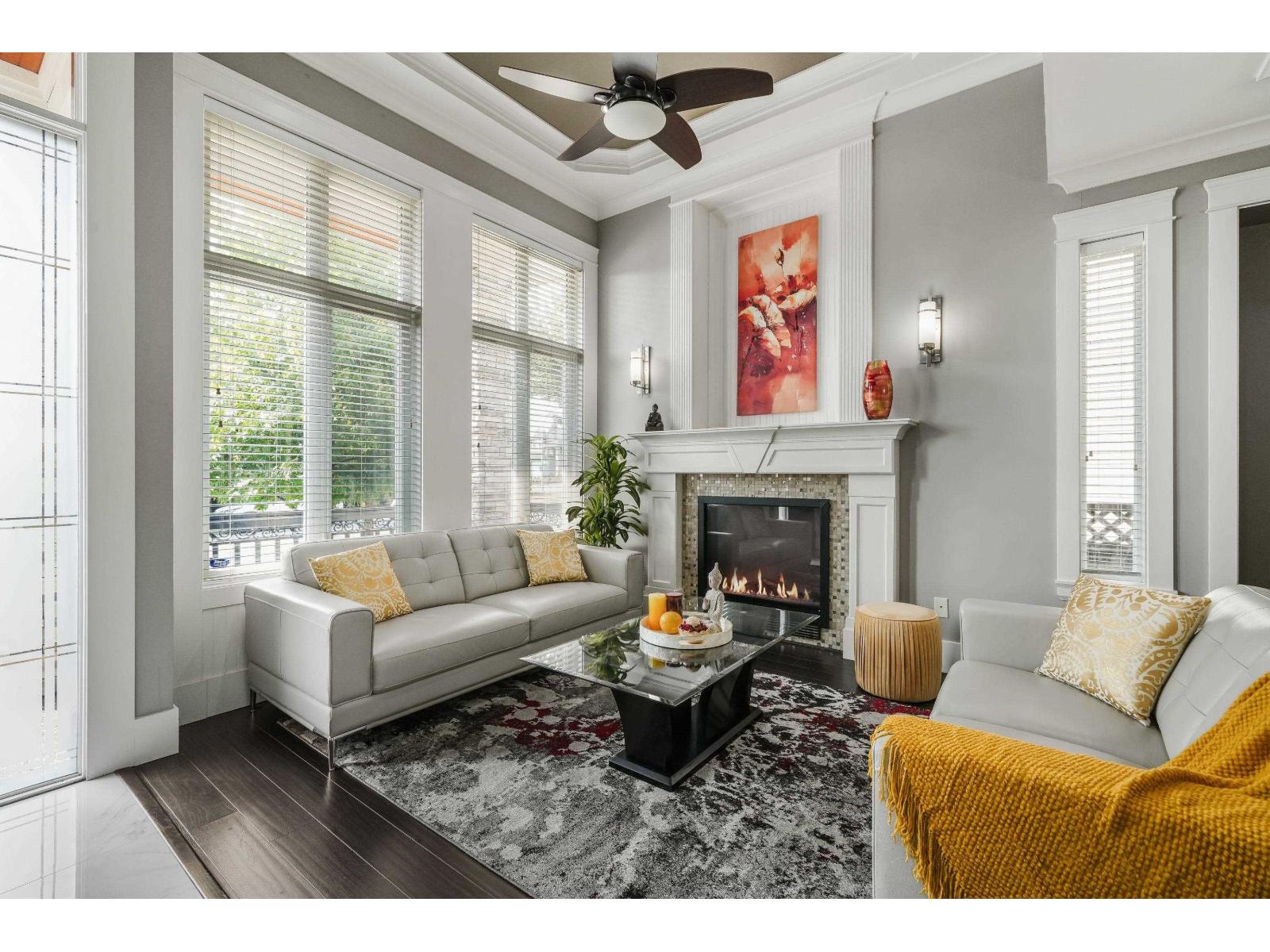 15913 92 AVENUE, Surrey, British Columbia