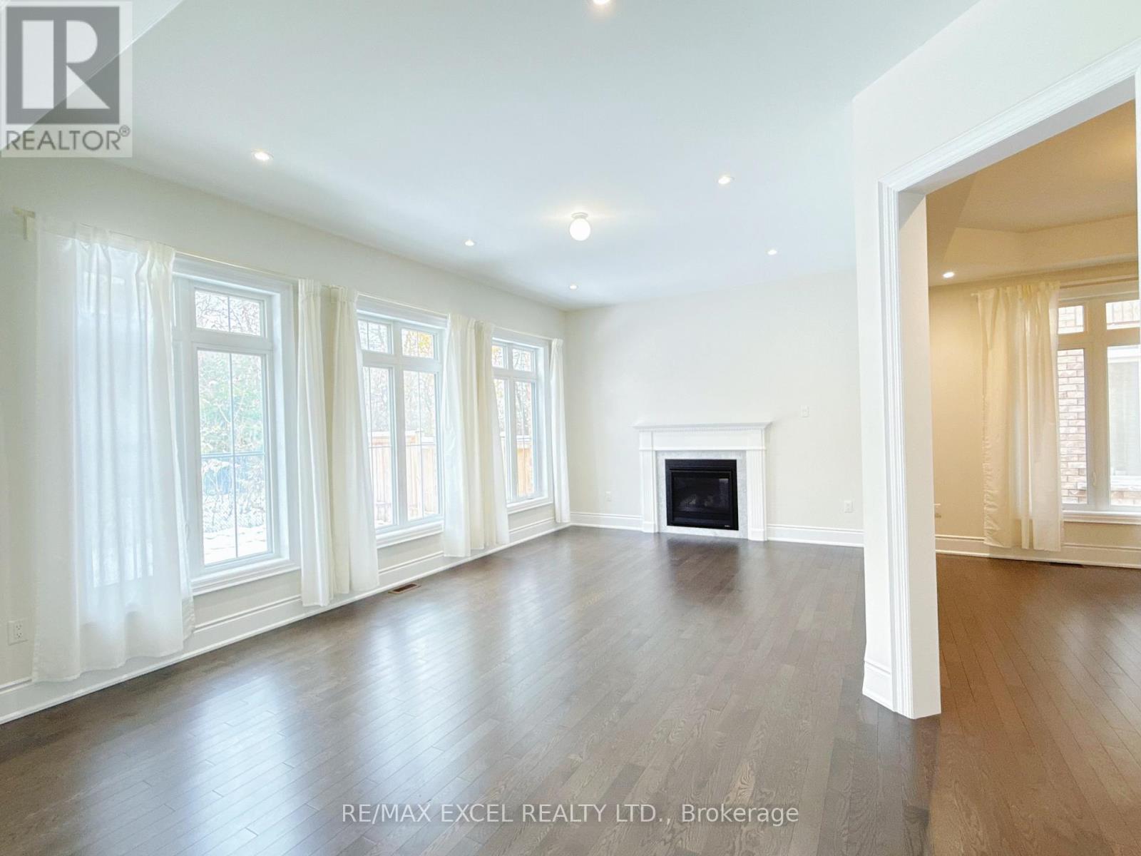 18 Macdonald Court, Richmond Hill, Ontario  L4E 4S3 - Photo 25 - N12524946