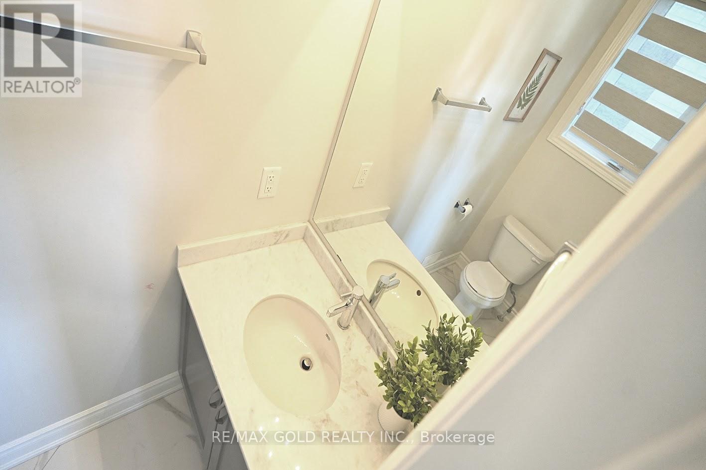 6 Del Grappa Street, Caledon, Ontario  L7C 4L1 - Photo 8 - W12538164