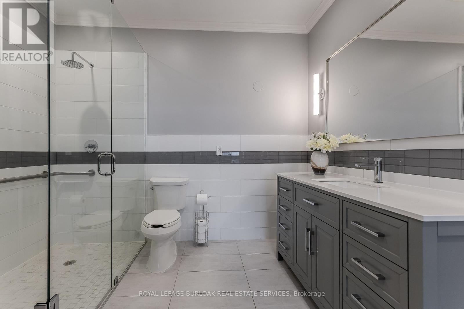 Ph2 - 1270 Maple Crossing Boulevard, Burlington, Ontario  L7S 2J3 - Photo 15 - W12538188