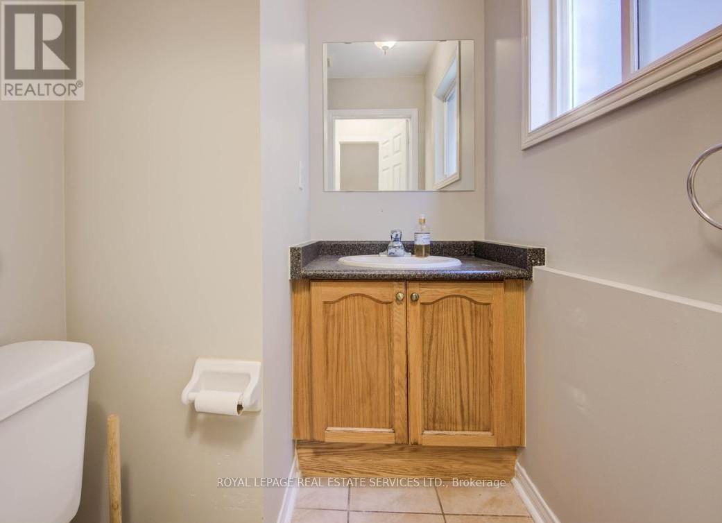 2431 Newcastle Crescent, Oakville, Ontario  L6M 4P9 - Photo 15 - W12538194