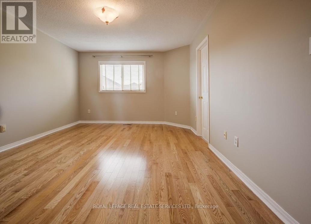 2431 Newcastle Crescent, Oakville, Ontario  L6M 4P9 - Photo 17 - W12538194