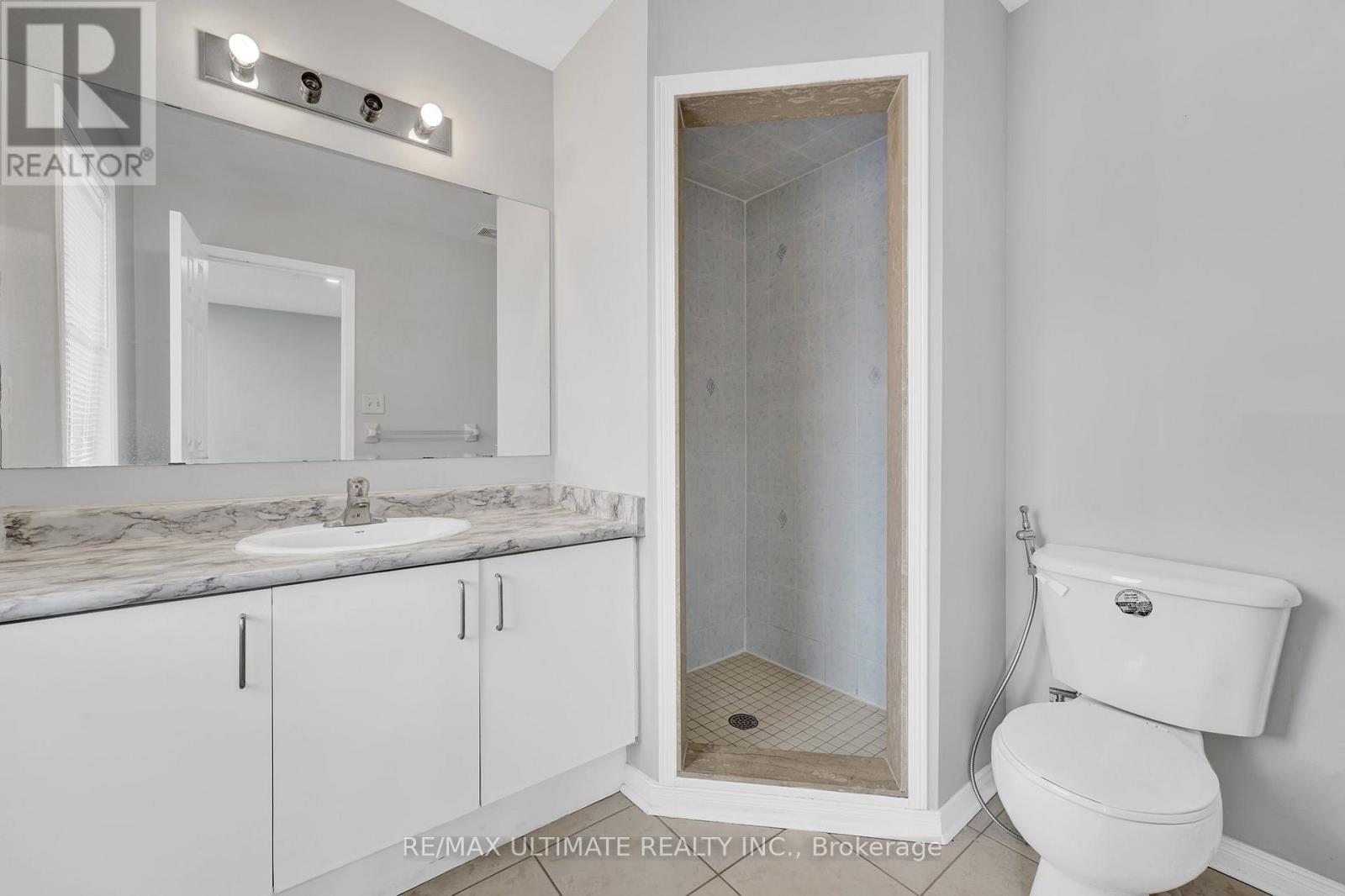 73 Bernard Avenue, Brampton, Ontario  L6Y 5S4 - Photo 14 - W12538218