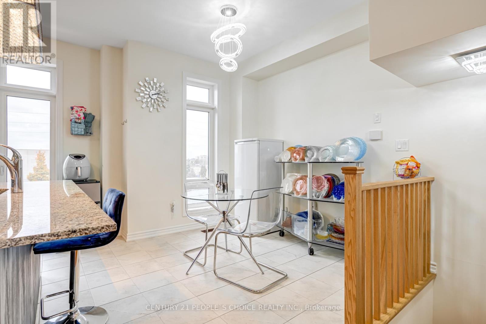 40 Purple Sage Drive, Brampton, Ontario  L6P 4N9 - Photo 18 - W12538234