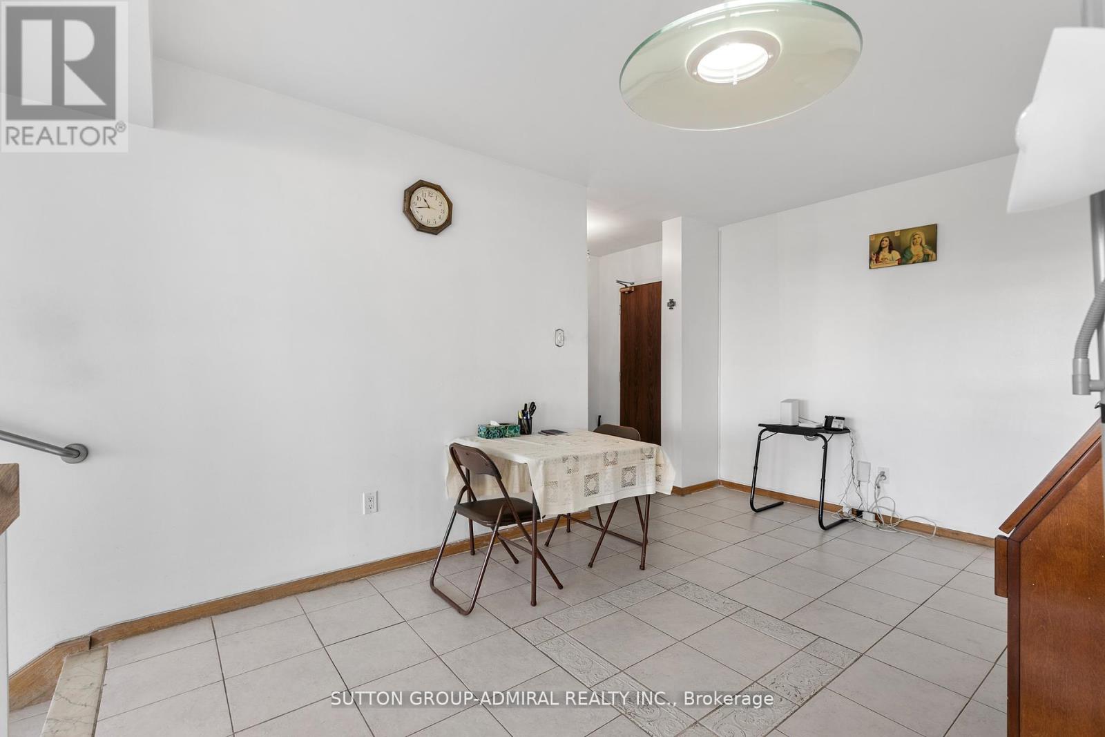 806 - 455 Sentinel Road, Toronto, Ontario  M3J 1V5 - Photo 9 - W12538236