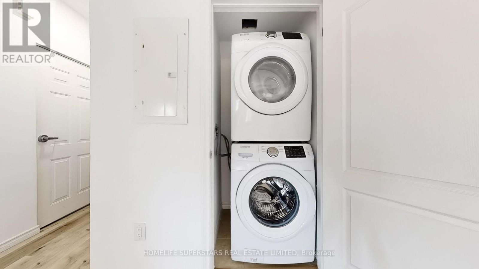 2420 Baronwood Drive, Oakville, Ontario  L6M 0J7 - Photo 29 - W12538262