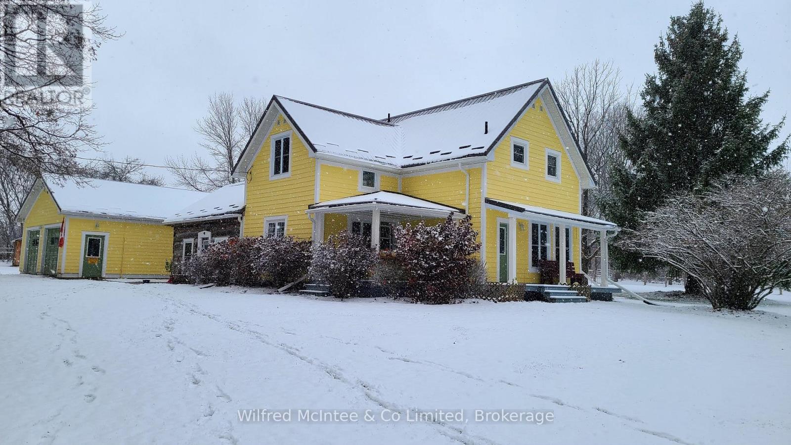 318840 Grey Rd 1, Georgian Bluffs, Ontario  N4K 5N4 - Photo 3 - X12538408