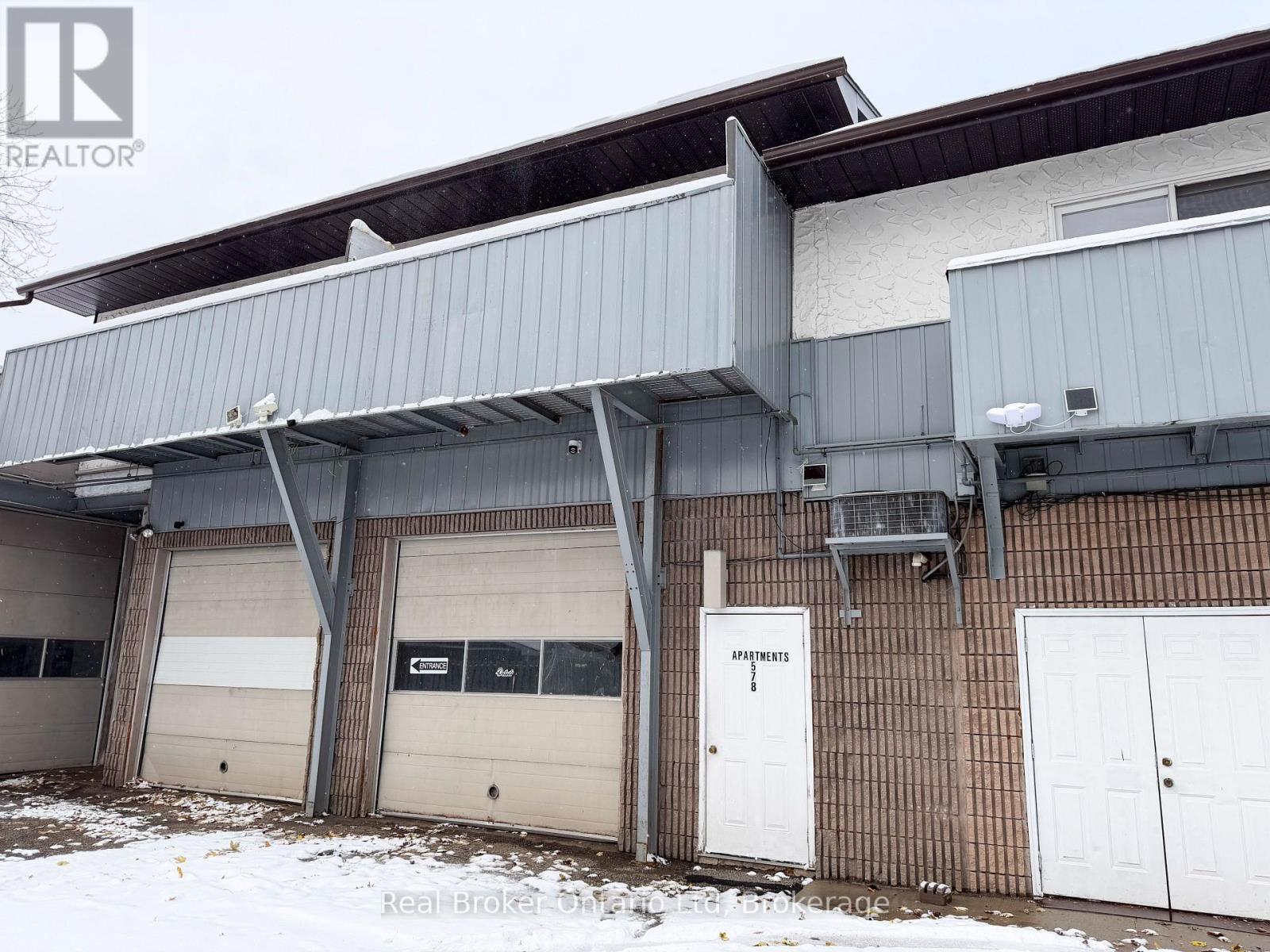 Secondary picture of 7 - 675 6TH STREET E