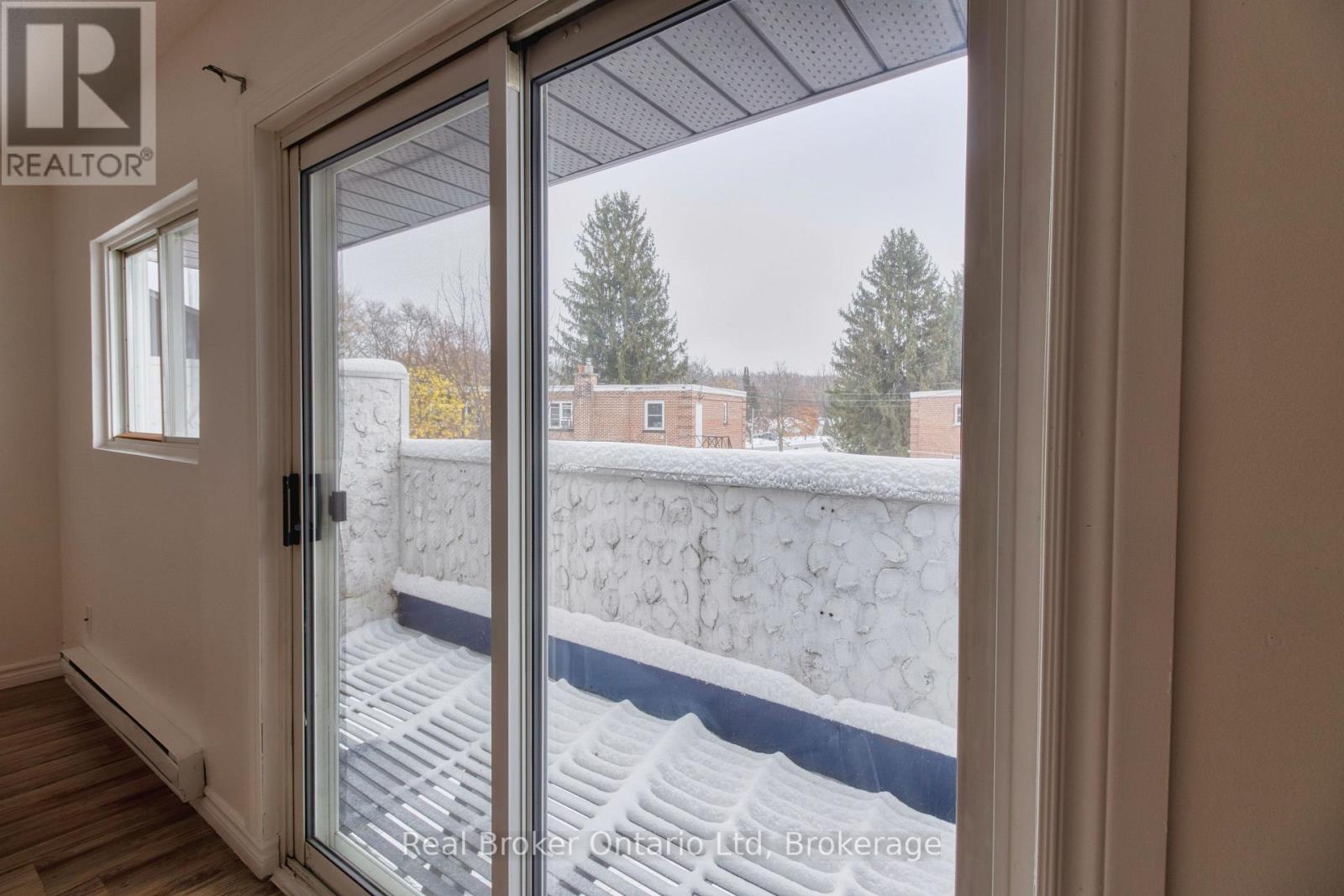 7 - 675 6th Street E, Owen Sound, Ontario  N4K 1G5 - Photo 6 - X12538516