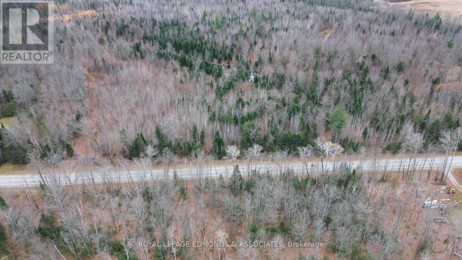 710 Westmeath Road, Whitewater Region, Ontario K8A 6W2 - Photo 15 - X12538522