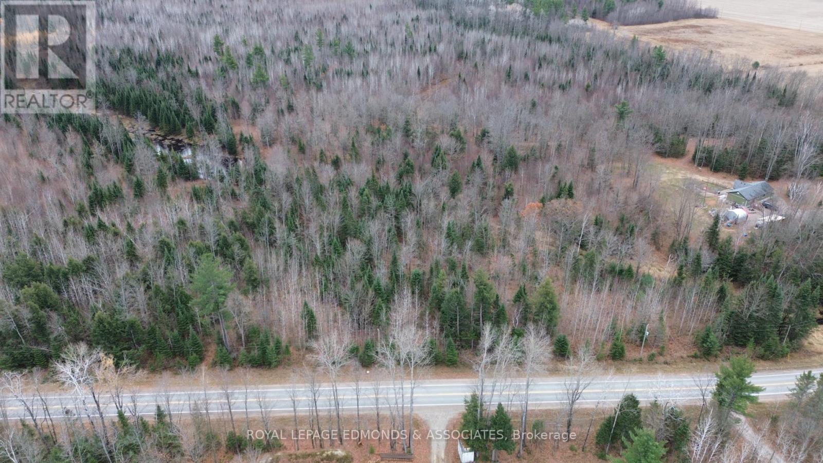 650 Westmeath Road, Whitewater Region, Ontario  K8A 6W2 - Photo 4 - X12538542