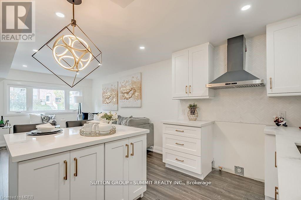 Main - 16 Upper Canada Drive, Kitchener, Ontario  N2P 1E5 - Photo 13 - X12538144