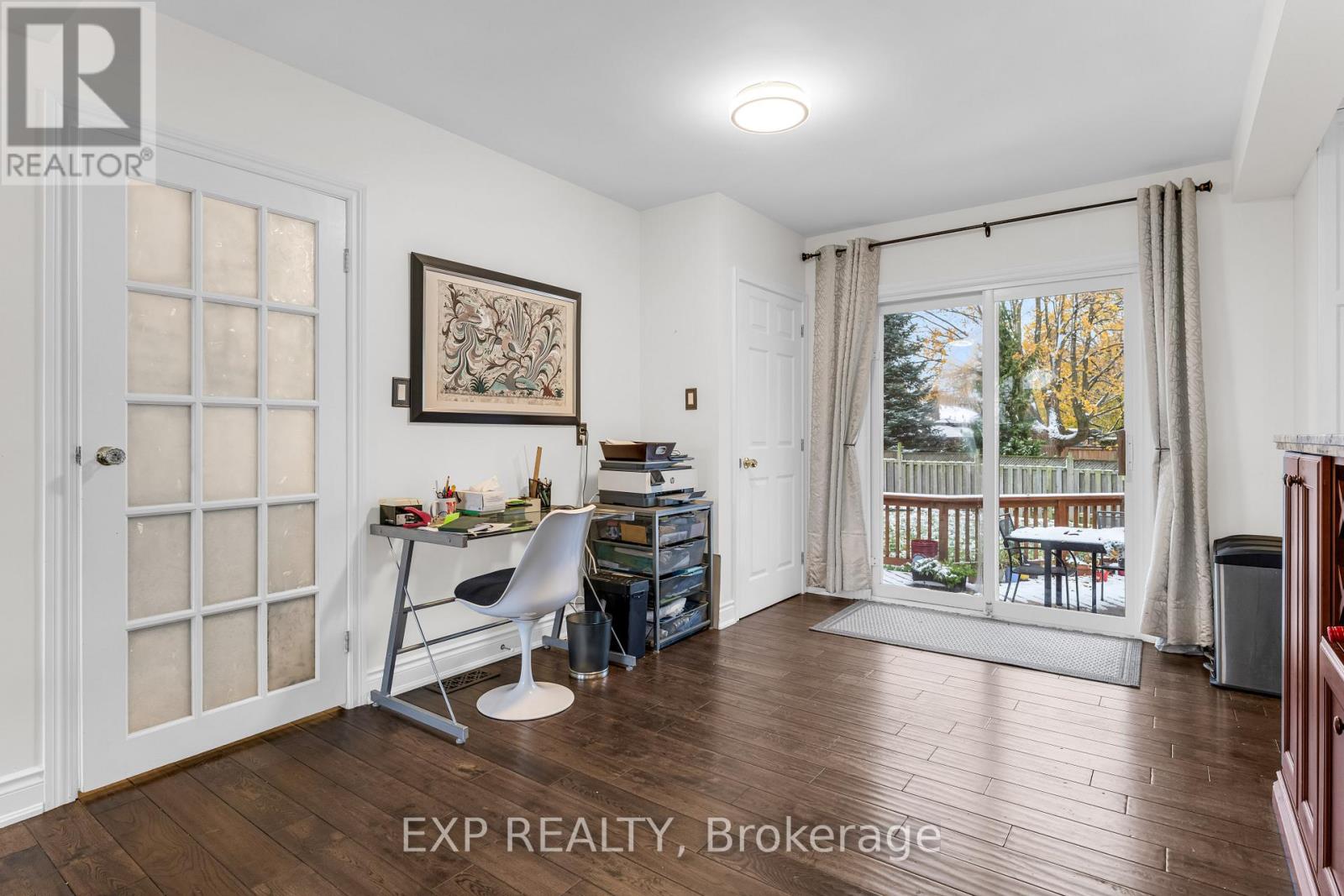 21 Lakeside Drive, Grimsby, Ontario  L3M 2K9 - Photo 18 - X12538222