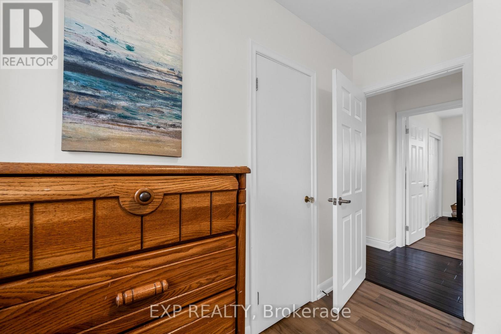 21 Lakeside Drive, Grimsby, Ontario  L3M 2K9 - Photo 25 - X12538222