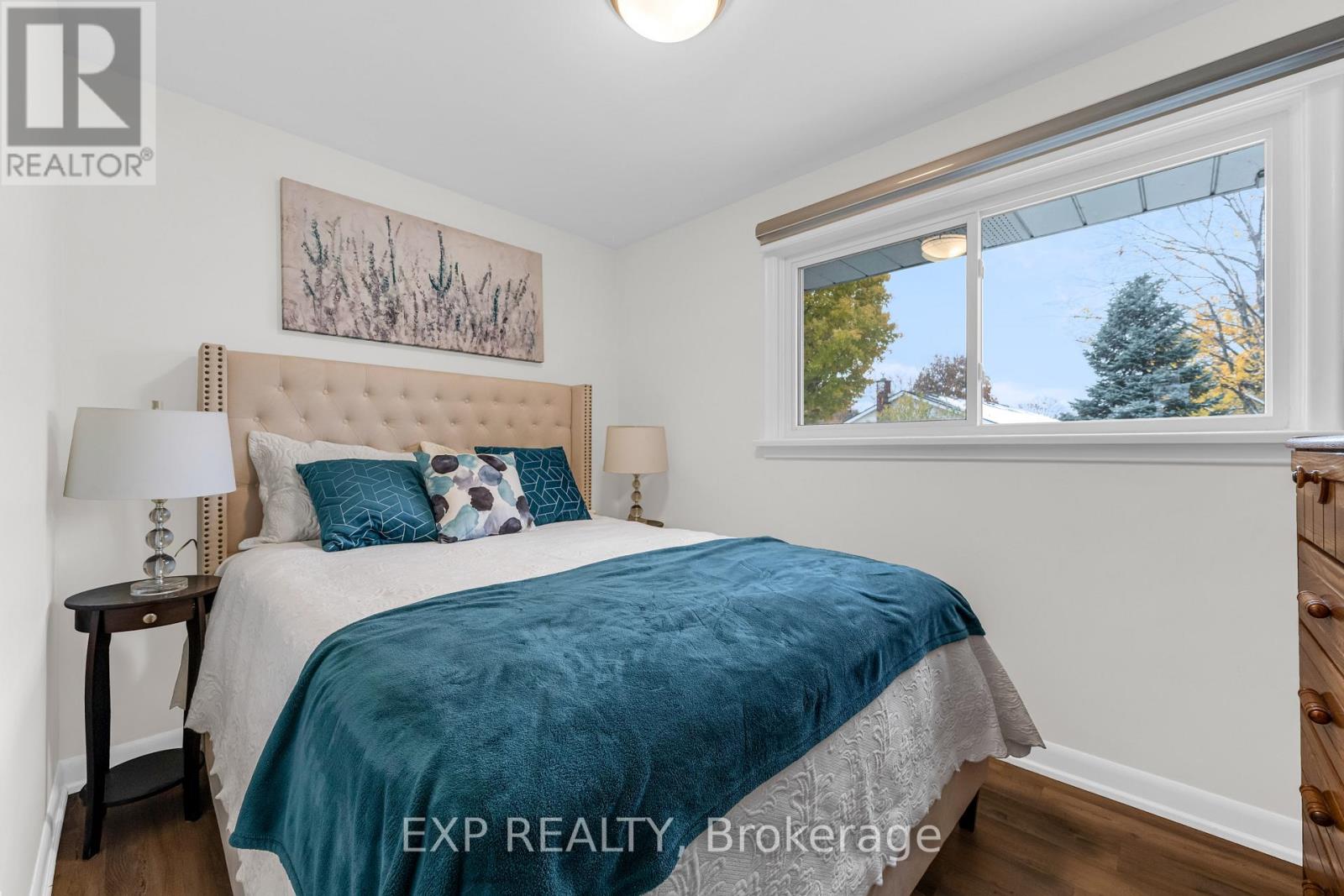 21 Lakeside Drive, Grimsby, Ontario  L3M 2K9 - Photo 26 - X12538222