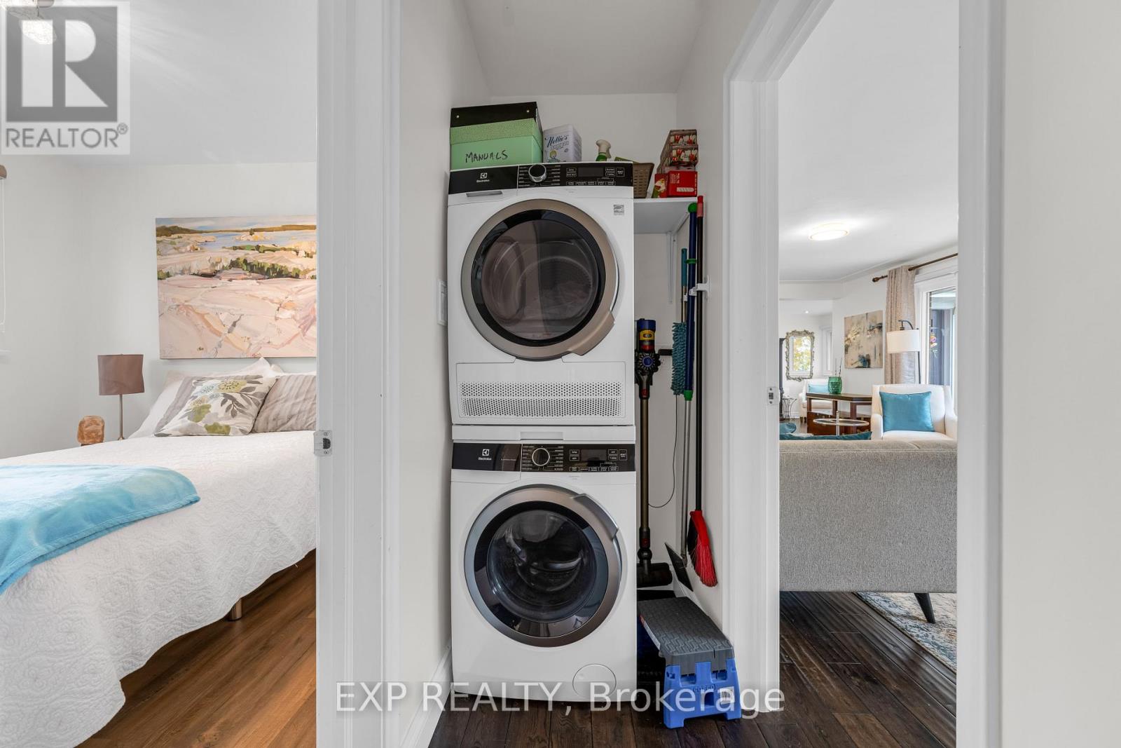 21 Lakeside Drive, Grimsby, Ontario  L3M 2K9 - Photo 30 - X12538222