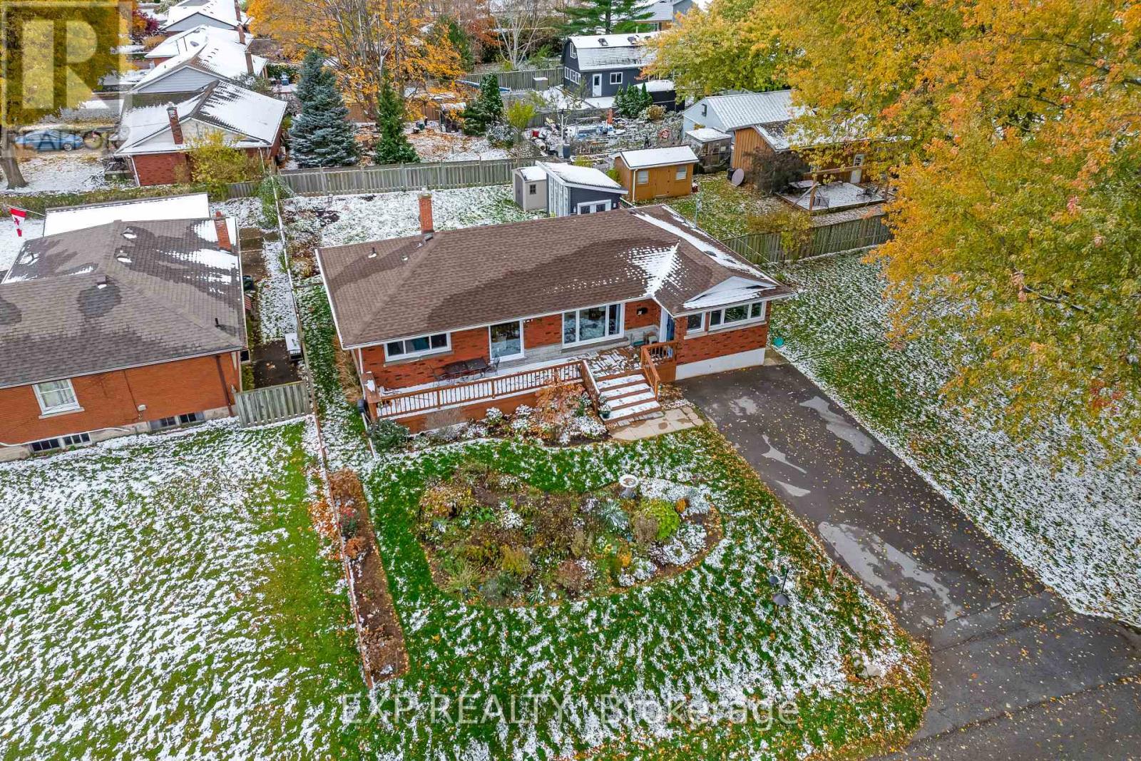 21 Lakeside Drive, Grimsby, Ontario  L3M 2K9 - Photo 36 - X12538222