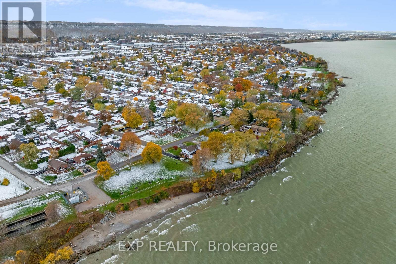 21 Lakeside Drive, Grimsby, Ontario  L3M 2K9 - Photo 38 - X12538222