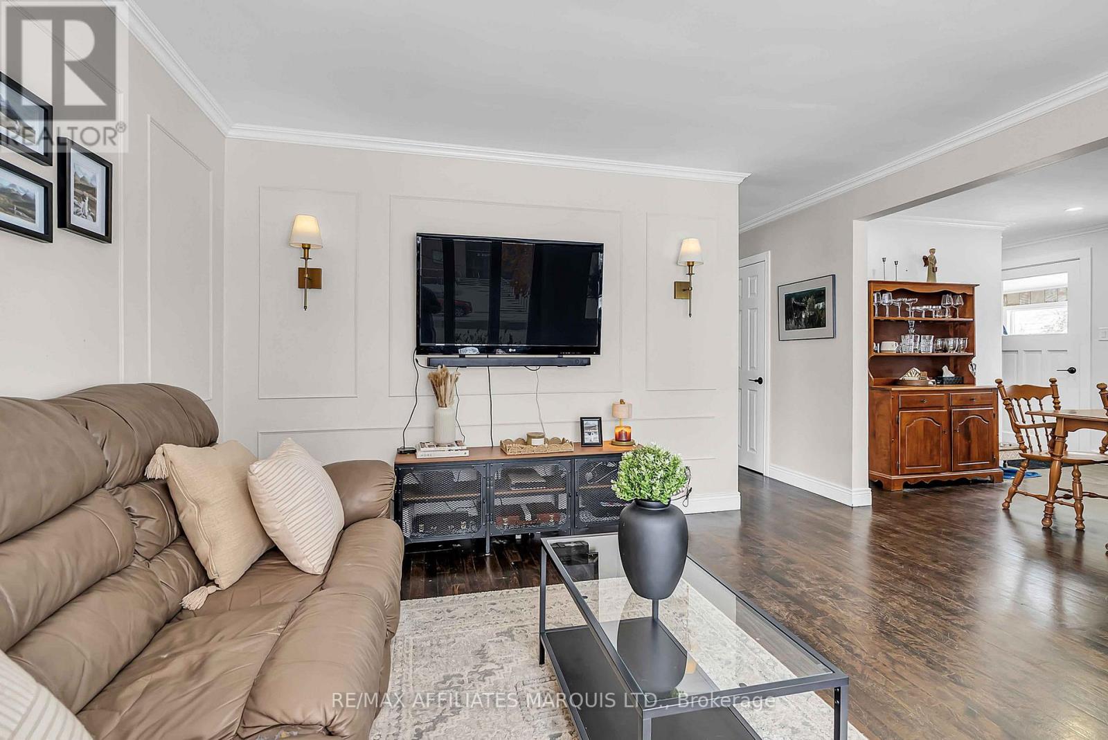 24 Bethune Avenue, South Stormont, Ontario  K0C 1P0 - Photo 14 - X12538422