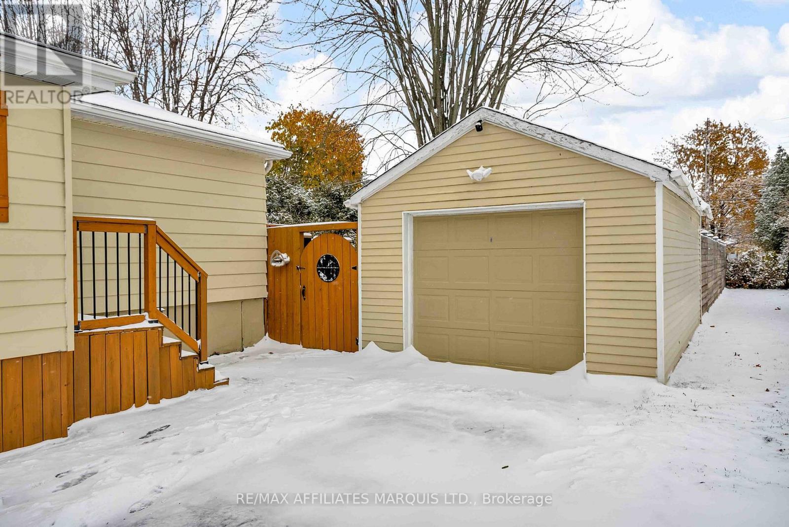 24 Bethune Avenue, South Stormont, Ontario  K0C 1P0 - Photo 33 - X12538422