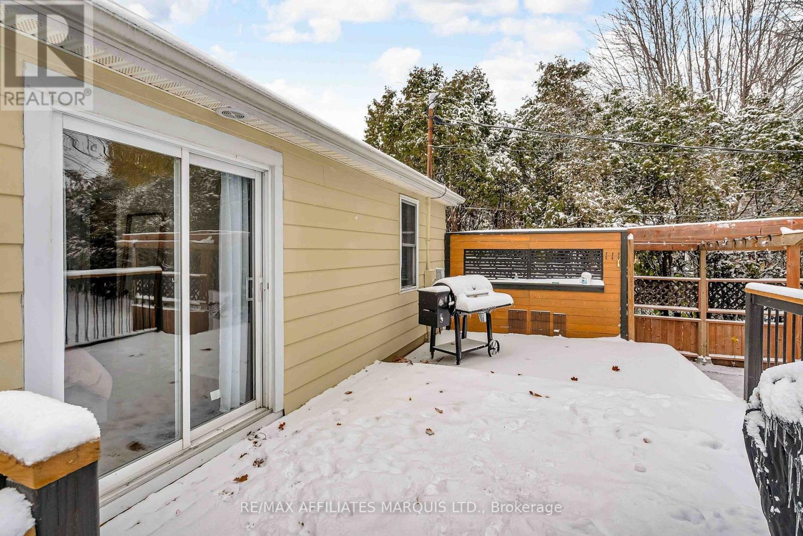 24 Bethune Avenue, South Stormont, Ontario  K0C 1P0 - Photo 34 - X12538422