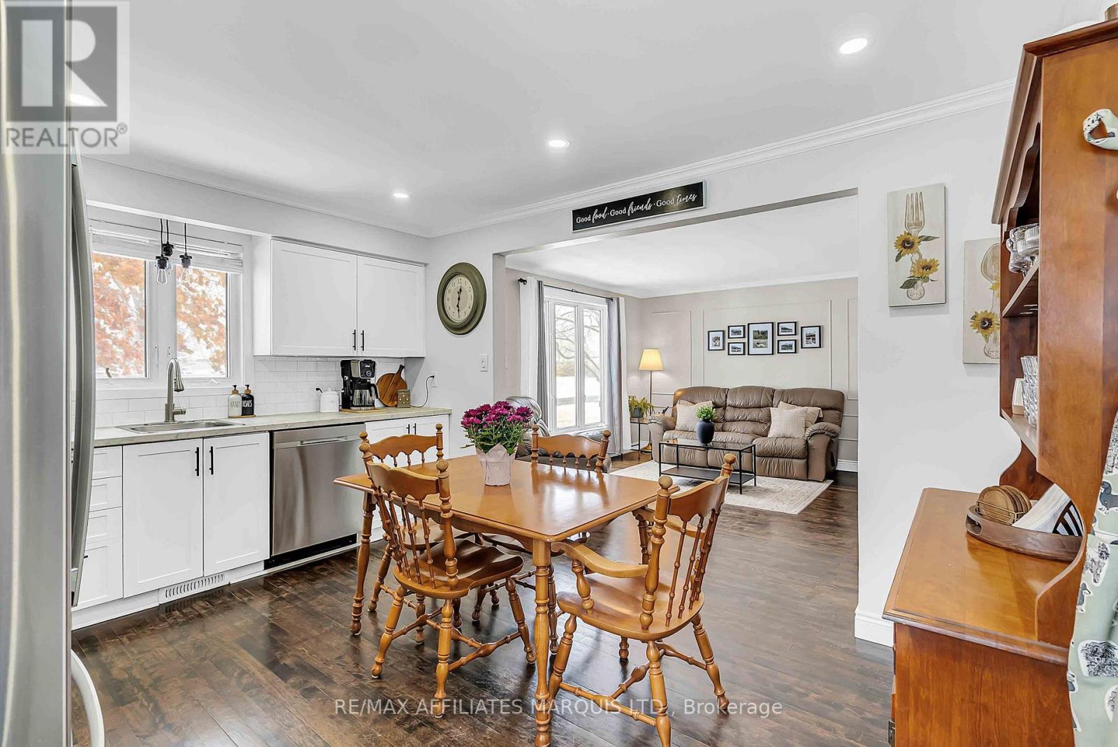 24 Bethune Avenue, South Stormont, Ontario  K0C 1P0 - Photo 6 - X12538422