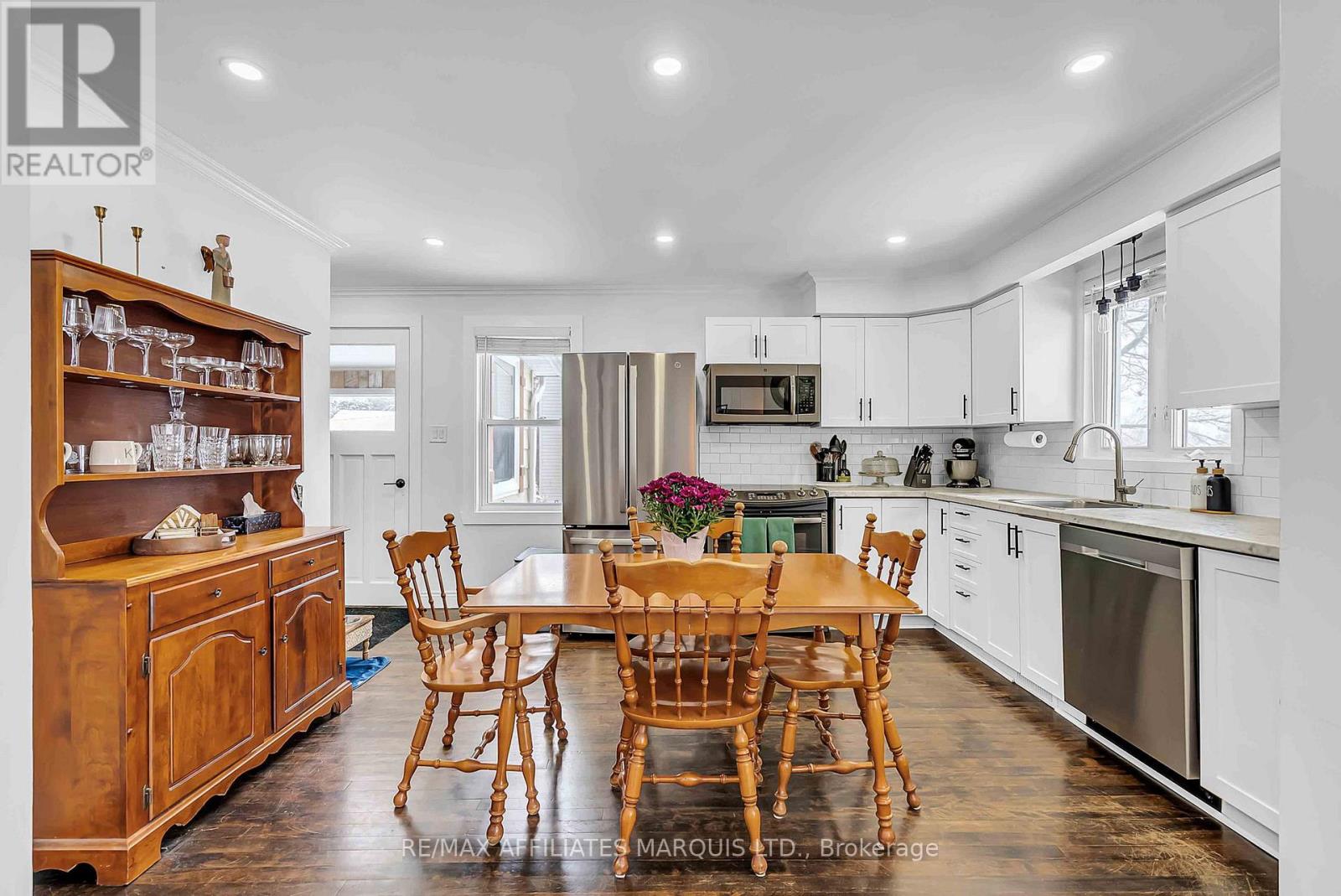 24 Bethune Avenue, South Stormont, Ontario  K0C 1P0 - Photo 7 - X12538422